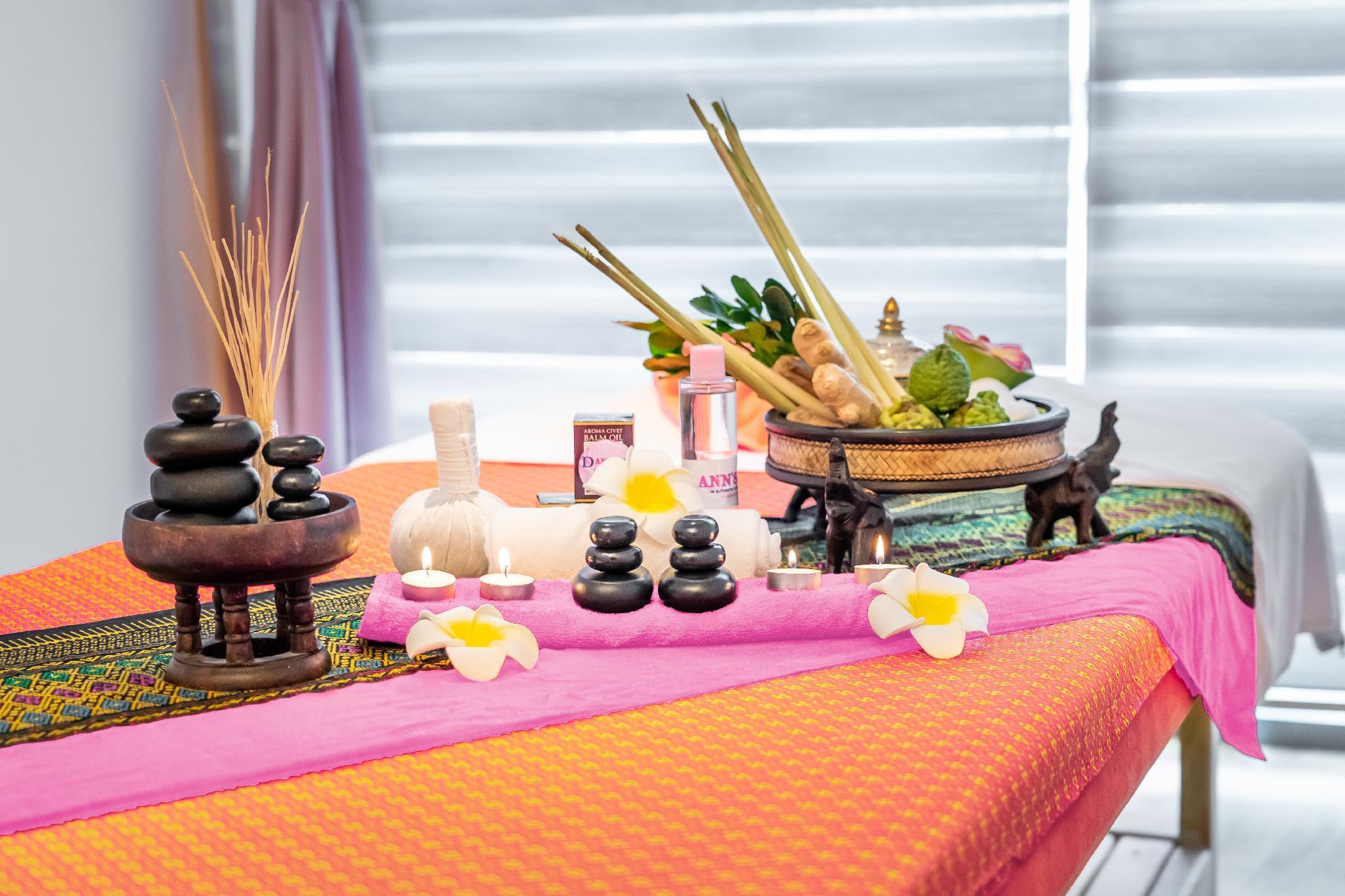 Majestic Arjaan By Rotana - Manama Aparthotel Ngoại thất bức ảnh Thai massage equipment