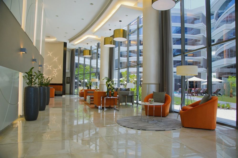 Majestic Arjaan By Rotana - Manama Aparthotel Ngoại thất bức ảnh Lobby